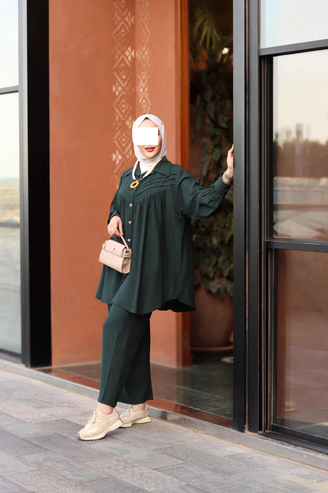 Emerald Ease Set